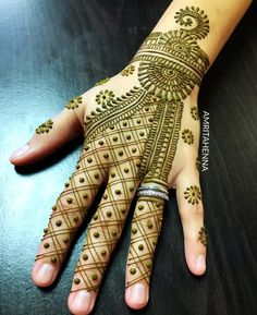 Simple Mehndi Design