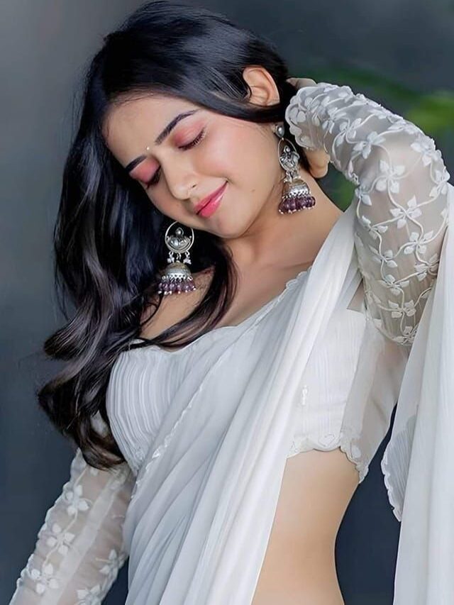 Ashika Ranganath in hot Sarees