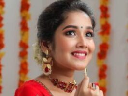 Top 10 Cute Looks Images of Actress Anika Surendran