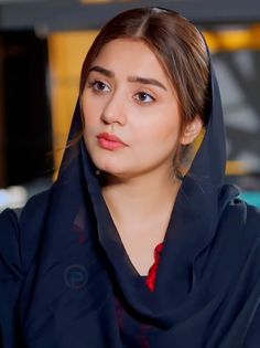 [Image: Dur-e-Fishan-Saleem5.jpg]