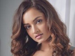 Hot & Cute Looks of Actress Shanvi Srivastava